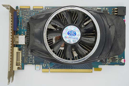 蓝宝石SAPPHIRE HD5670 640SP 512MB 显示卡（ATI Radeon HD5670芯片）